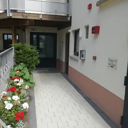 赛尔小酒馆酒店 2*
